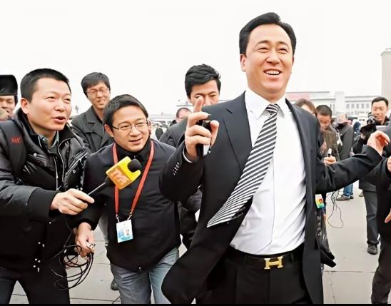 许家印庭审认罪！昔日首富落幕！4月13日至14日，许家印案在深圳中院公开审