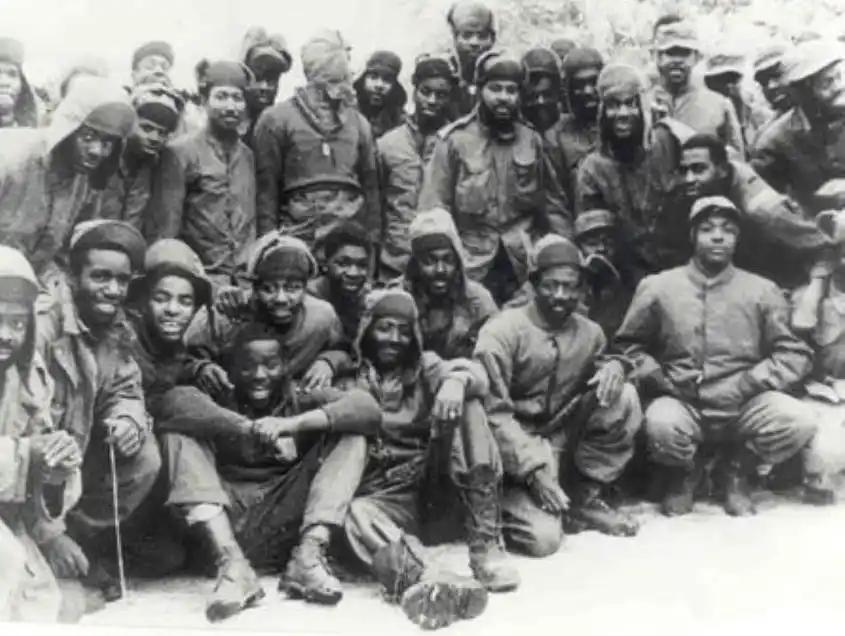 回顾志愿军无奈的“放生”举动，令许多美军伤兵至死都不明白原因很多人第一次听