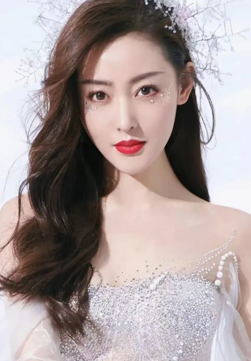 我要在姐姐得腹肌里游泳