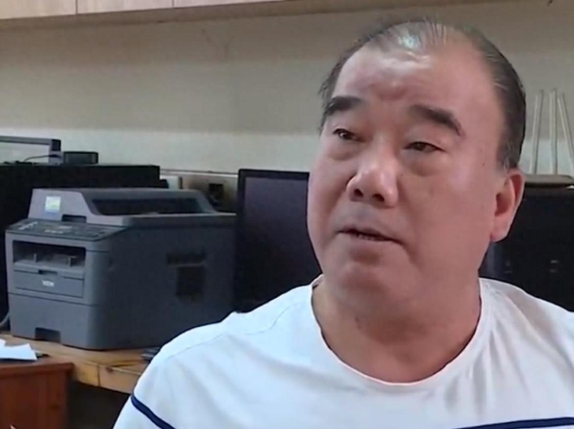 养了33年的养子，却想和亲女儿平分亿万家产，养父：拿200万走人这样的结局，让
