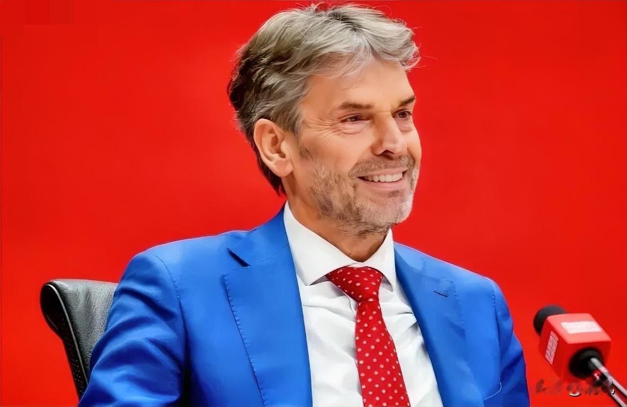 不出所料！安世荷兰传来消息！11月23日晚，闻泰科技发声，公开声明要求