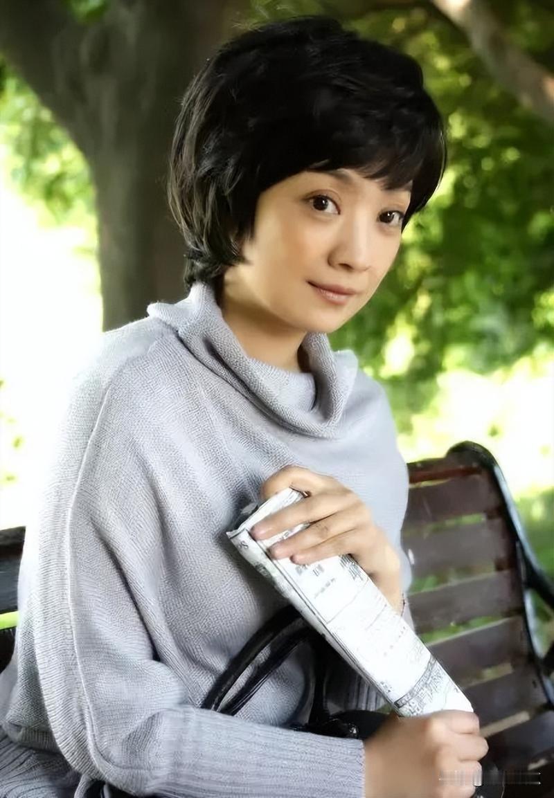 王海燕张嘉益一起演《主角》了，二十年没怎么同框，这次却谁也没让谁，最后一场戏拍完