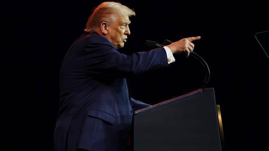 最新消息！！！特朗普对加拿大提出要求！并威胁加拿大！当地时间2月9日，美国