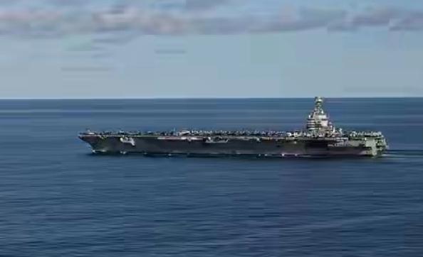 美军又犯战术错误，美军福特号航母进入红海、这不就是伸长脖子让人砍吗？美媒都报道