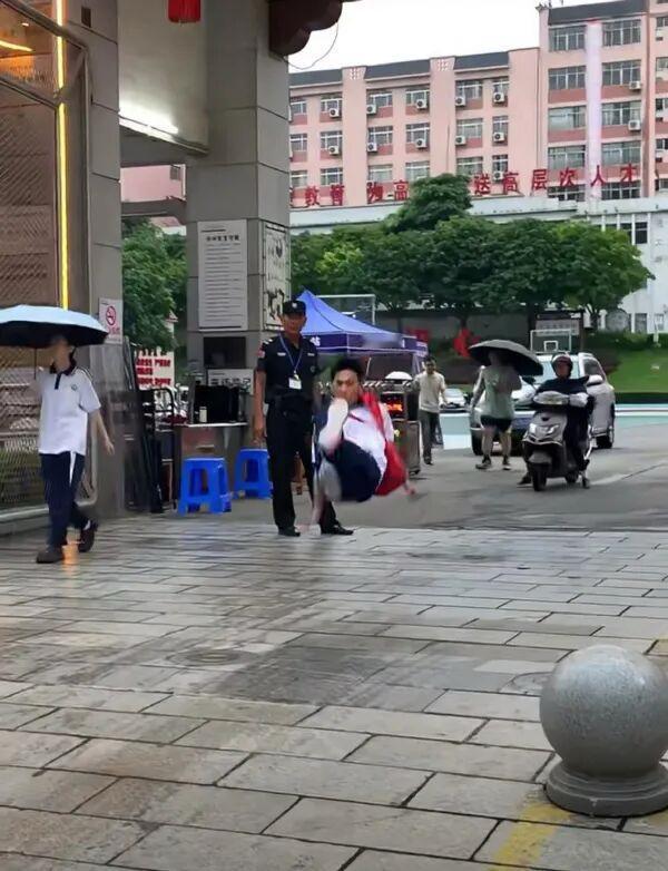 这时速得多少？