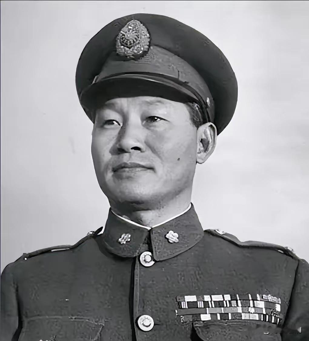 1950年，孙立人和蒋经国常有争吵，张佛千劝说：“你跟蒋经国拍桌子吵架都没有关系