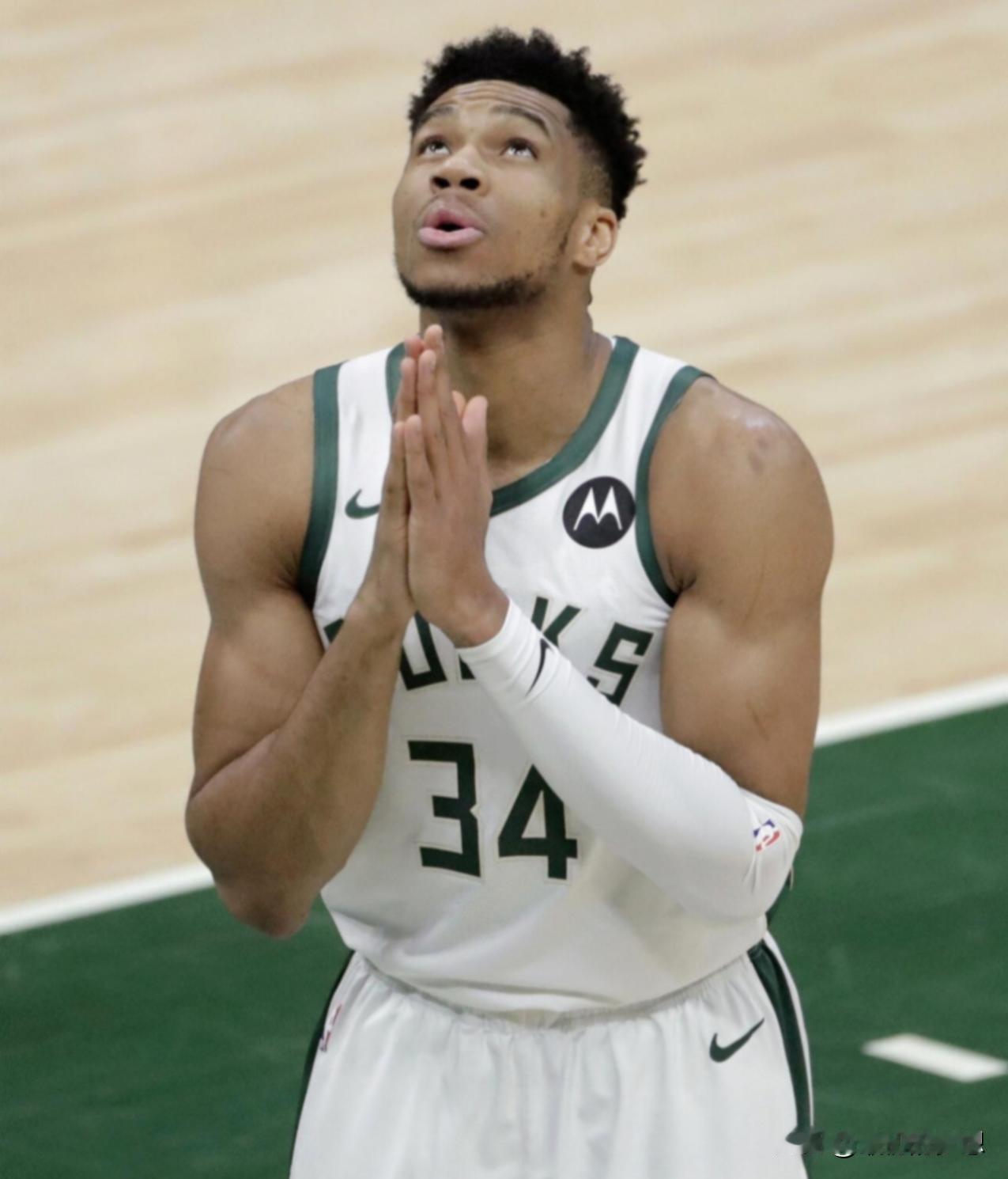 NBA现役大前锋实力前五！你们心中是这几人吗？1、字母哥1冠、1FMVP、