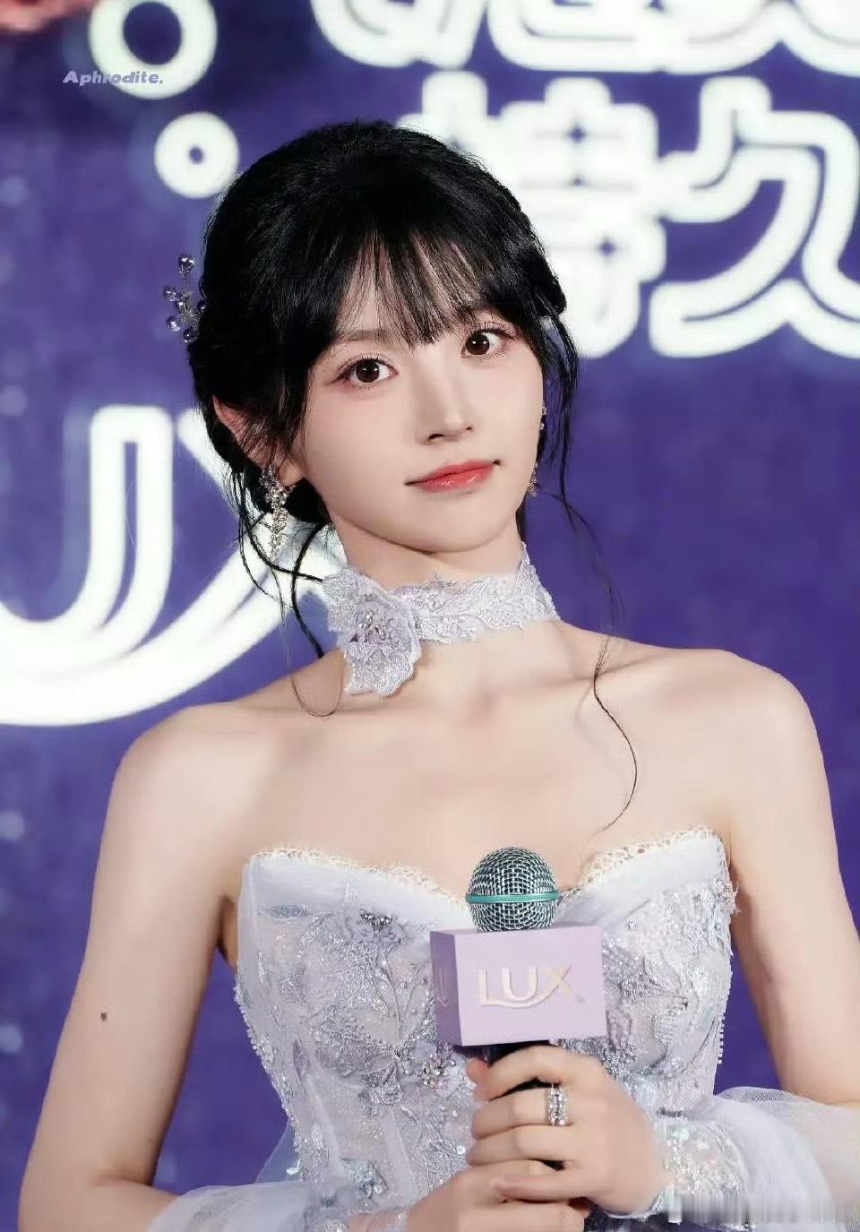 田曦薇生图，来评😳​​​