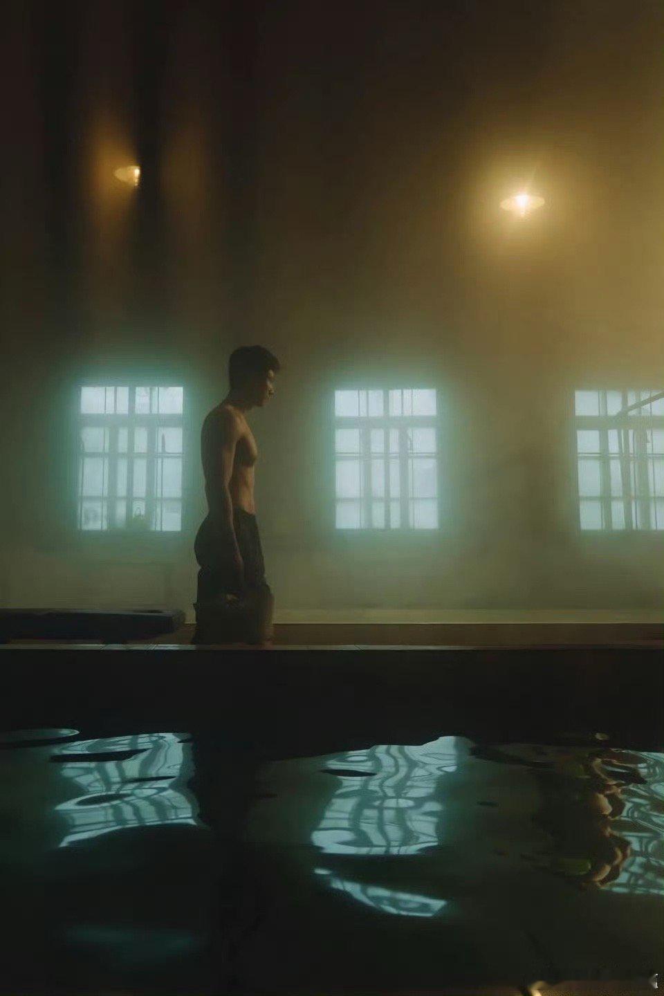 黄景瑜这次真没把我当外人黄景瑜东北澡堂那段我反复观看，果然高级食材只需要简单烹