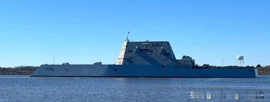 朱姆改装完成，美国海军也有高超用了...虽说朱姆沃尔特级的发展失败了，但是这