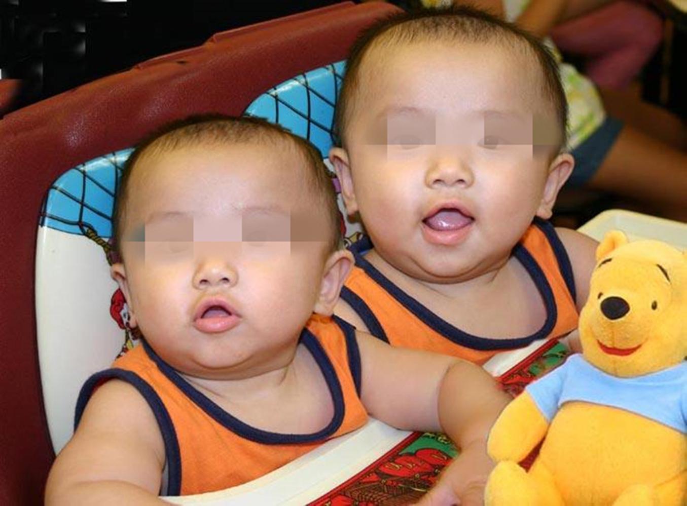 双胞胎后再添双胞胎, 看见孩子性别后, 宝妈却笑不出来