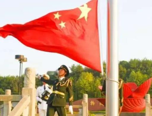 中国发展到今天，应该说国际威望非常高，但是你会发现，各国领袖去美国，是想得到尊重