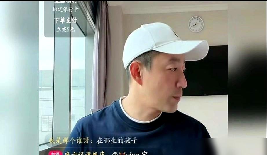 汪小菲直播炮轰亲妈张兰，喂奶视频背后，这流量，吃得真够味。张兰把喂奶视频当