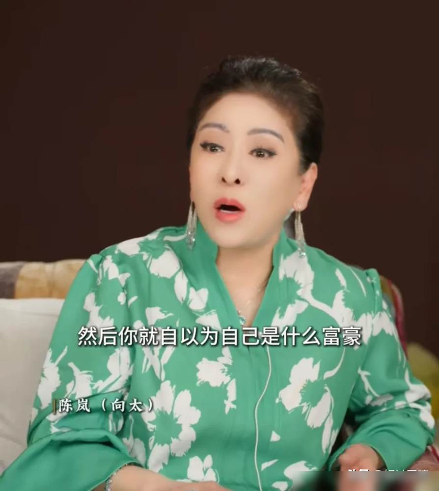 香港顶级富豪就算在外面玩出花，也绝对不敢跟原配提离婚。向太在9月9日的视频里，直接撕破了这层窗户纸，