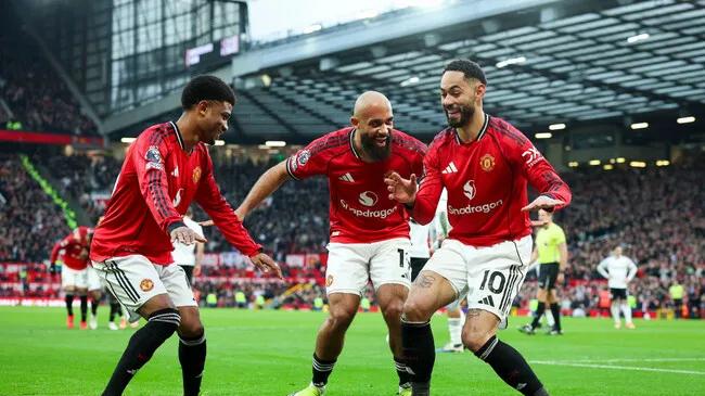 曼联23岁妖刀0球0助攻仍获赞誉！绝杀蜕变坐稳主力