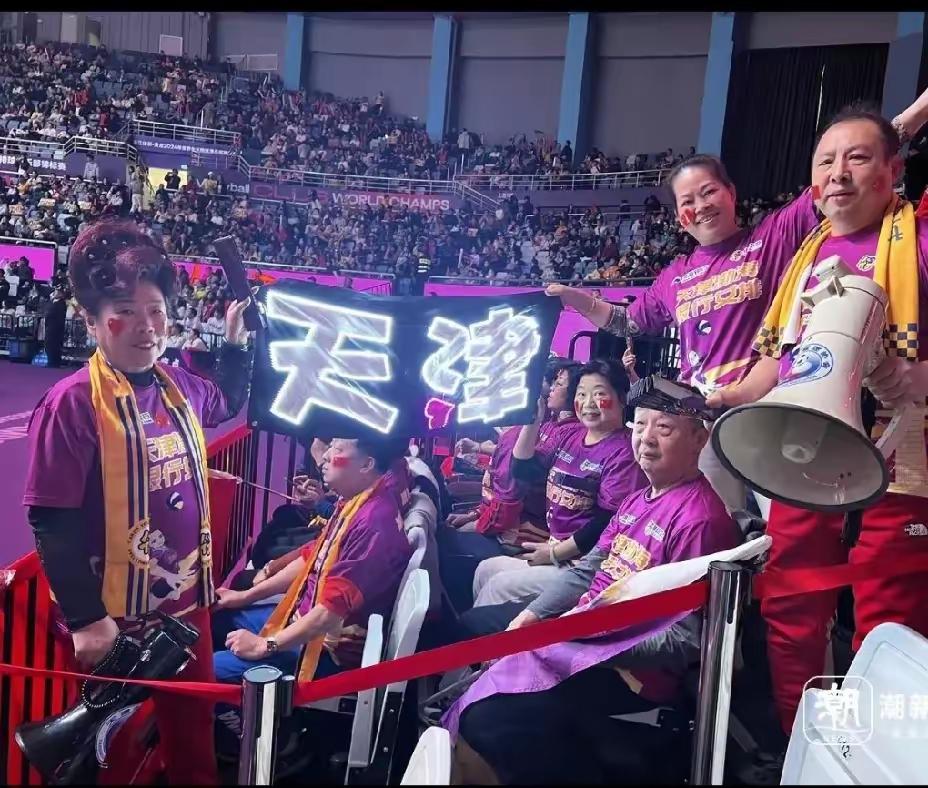 周三狂胜，周六惨败，天津女排仅仅维持了三天的香火，就这么灰飞烟灭了！不知道是