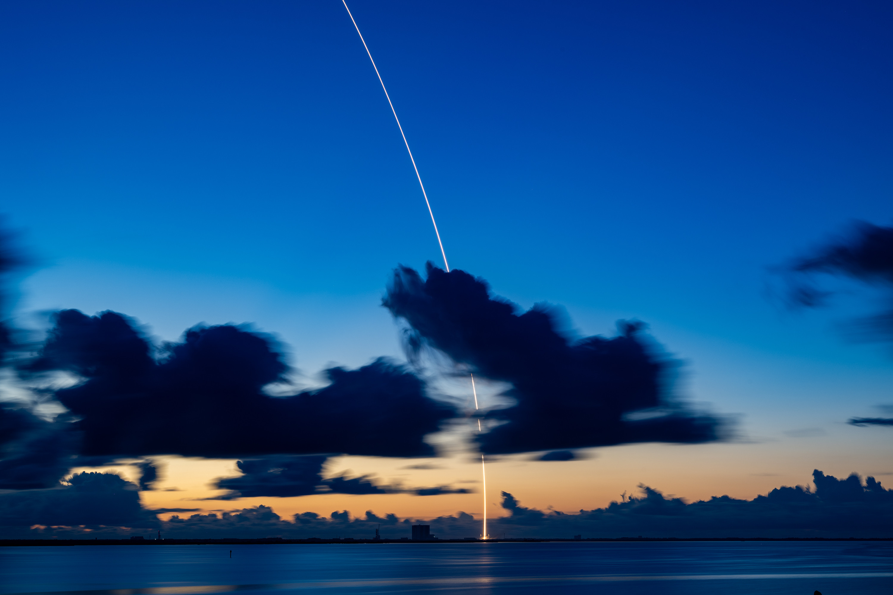 越南批准SpaceX星链卫星互联网服务进入当地市场据路透社报道，越南科技部已