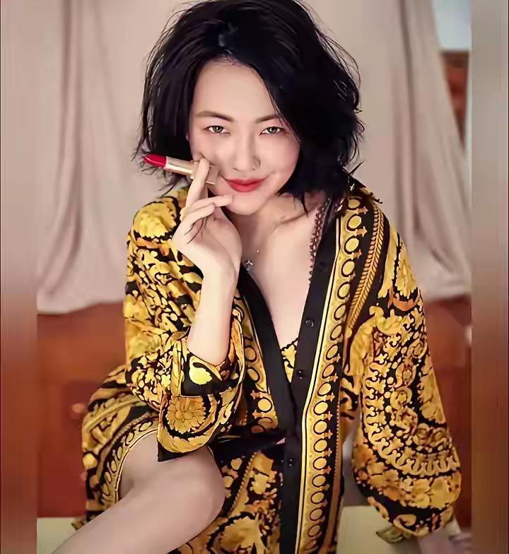 小S爆出来了，她真的变了，这个是她本人吗？我的天啊，都看不出来了，人总是要经历很