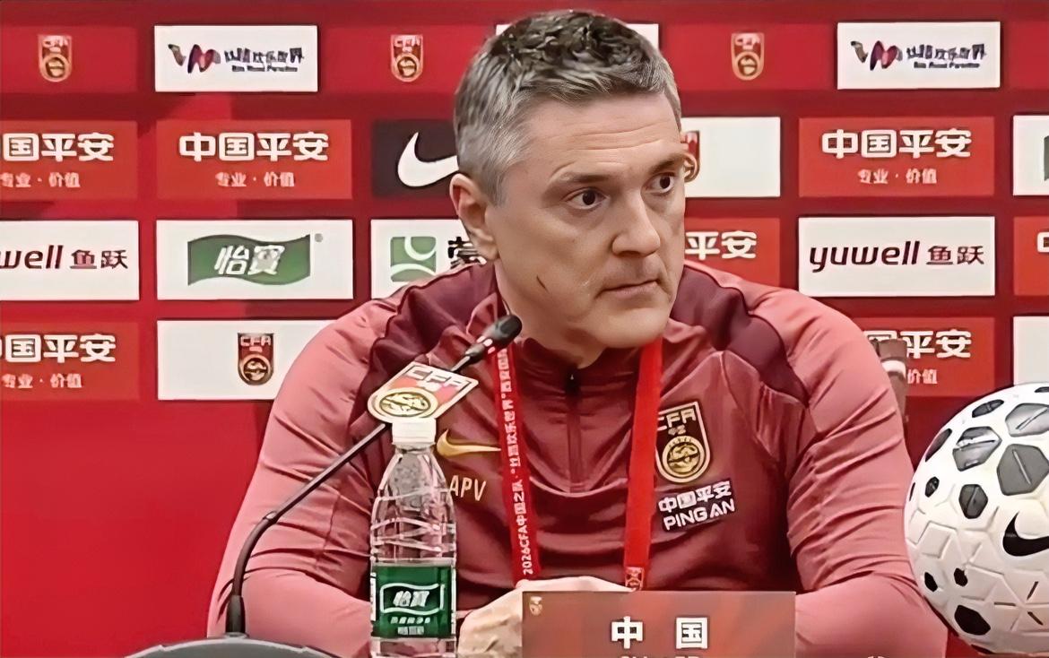 安东尼奥：朝鲜队员身体像野兽！确实如安东尼奥所说，这场比赛朝鲜队的球员给人留