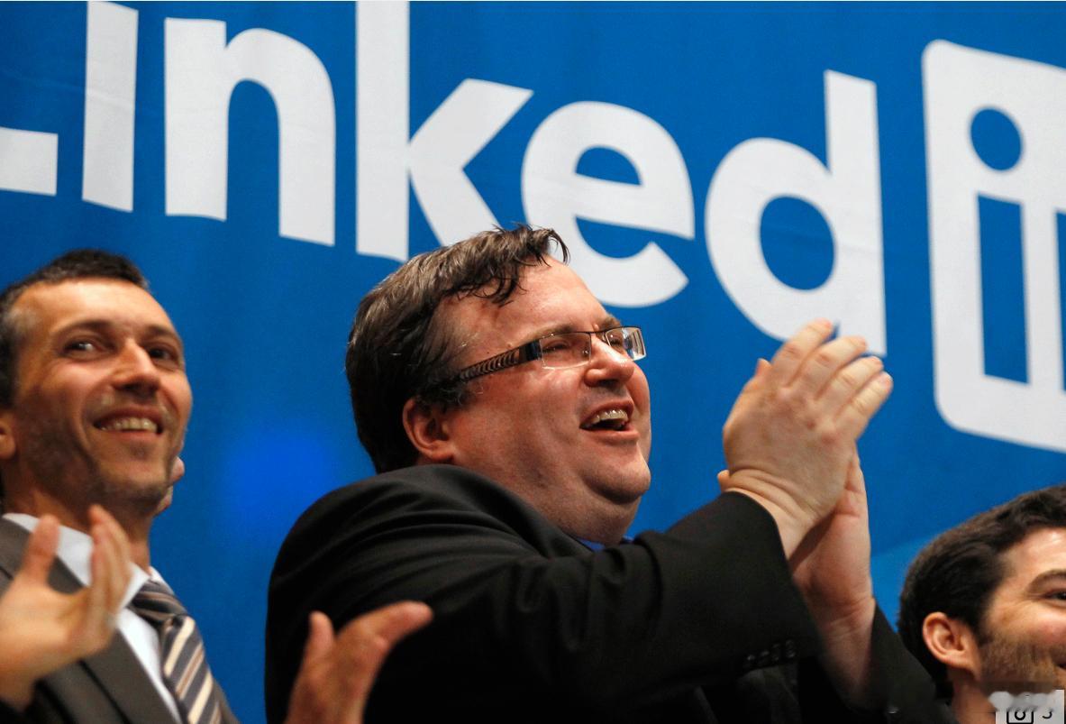 马斯克再次提醒公众，左棍LinkedIn联合创始人里德·霍夫曼，确实曾在公开场合