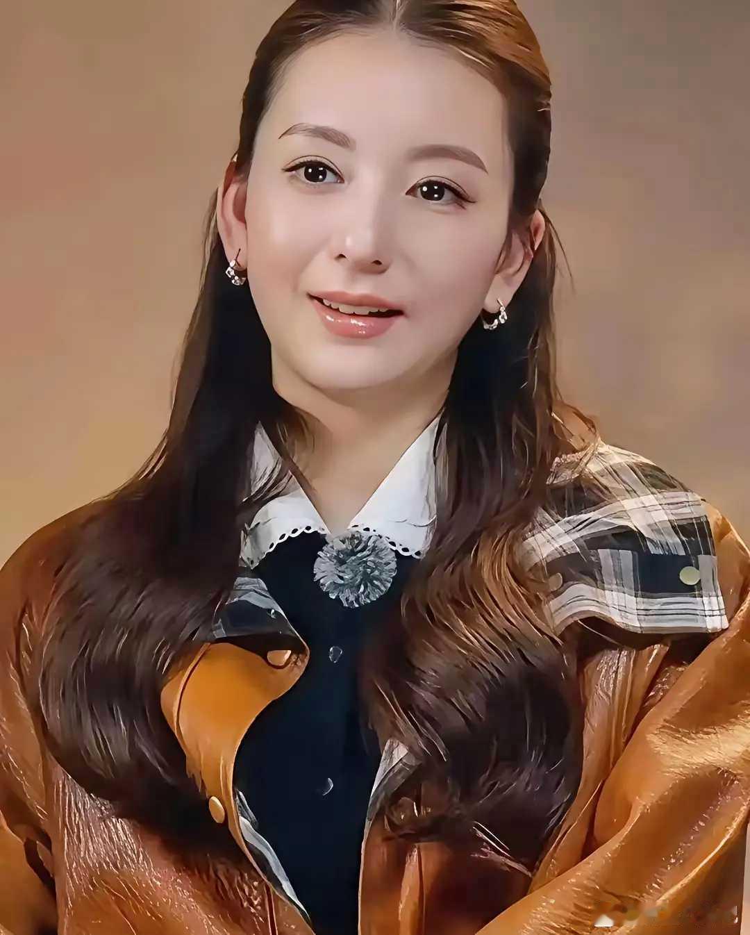 方媛估计不会再录《桃花坞》了你别看表面上是因为家里的事暂停录制，实际上，郭富城那
