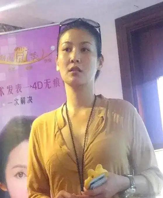 南京一相亲视频炸裂！女方82年出生没结过婚，银行正式员工，家境不错，妈妈帮忙找对
