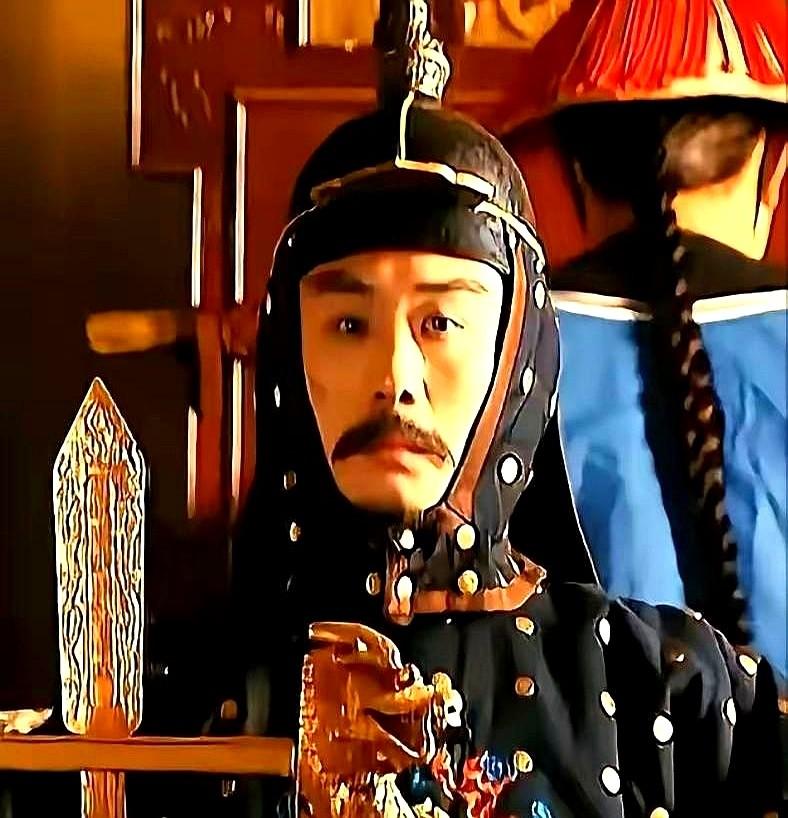 其实在《雍正王朝》中，有一点我是非常诧异的。想当年，岳钟琪跟着年羹尧第一个动