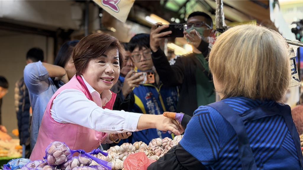 遭杨琼璎点名推翻共识，江启臣：我一贯态度跟立场就是“团结优先、台中第一”有台湾