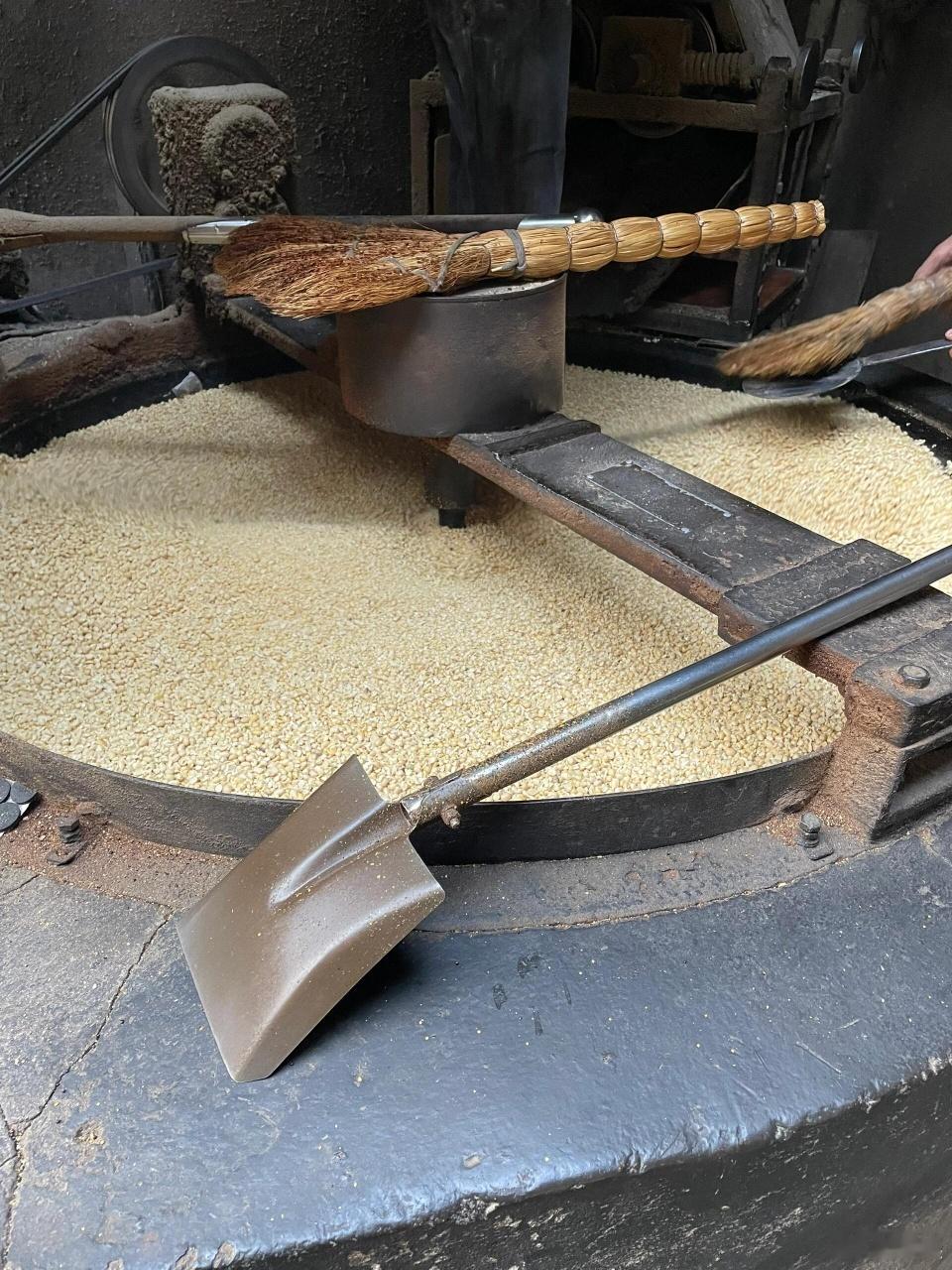 这年头黄豆也逃不开变油万物皆可成油,但从没想过是“黄豆”!可能黄豆自己都没想到,