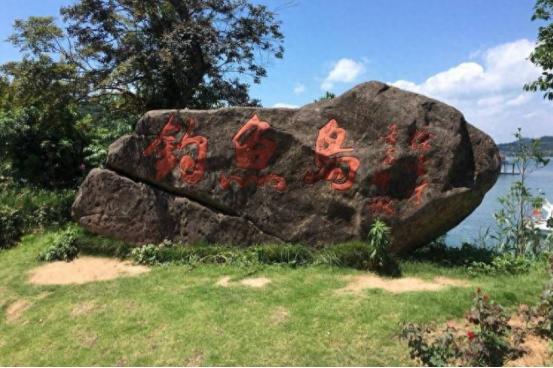 赶在春节前，中国加速增兵！高市急着发话，1亿多日本人面临选择 马上就要过年了