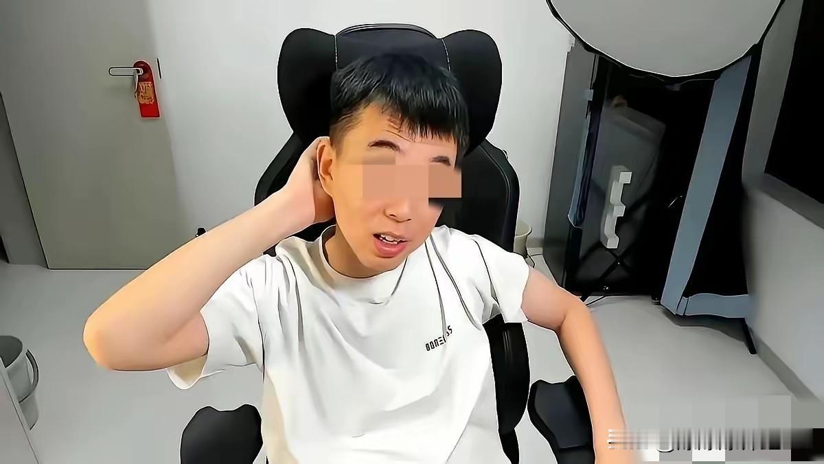 耿同学实名举报北航北分的事情，学术圈已经很震荡了。院长、副院长以及多位杰青级