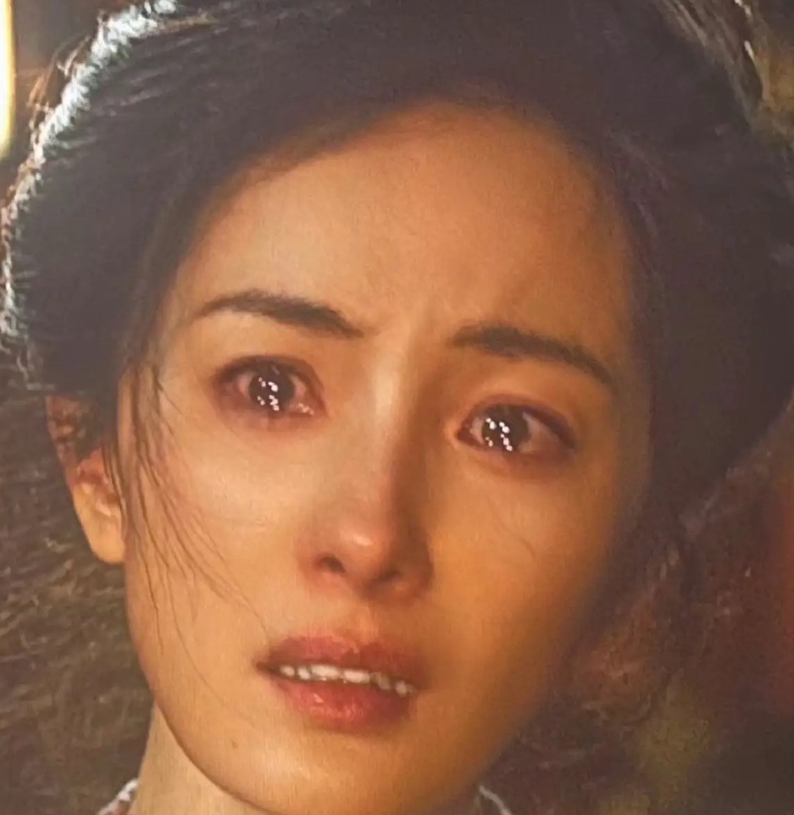 杨幂呀杨幂！你都38岁了，《长安的荔枝》里郑玉婷你演得又温柔又坚韧。看着丈