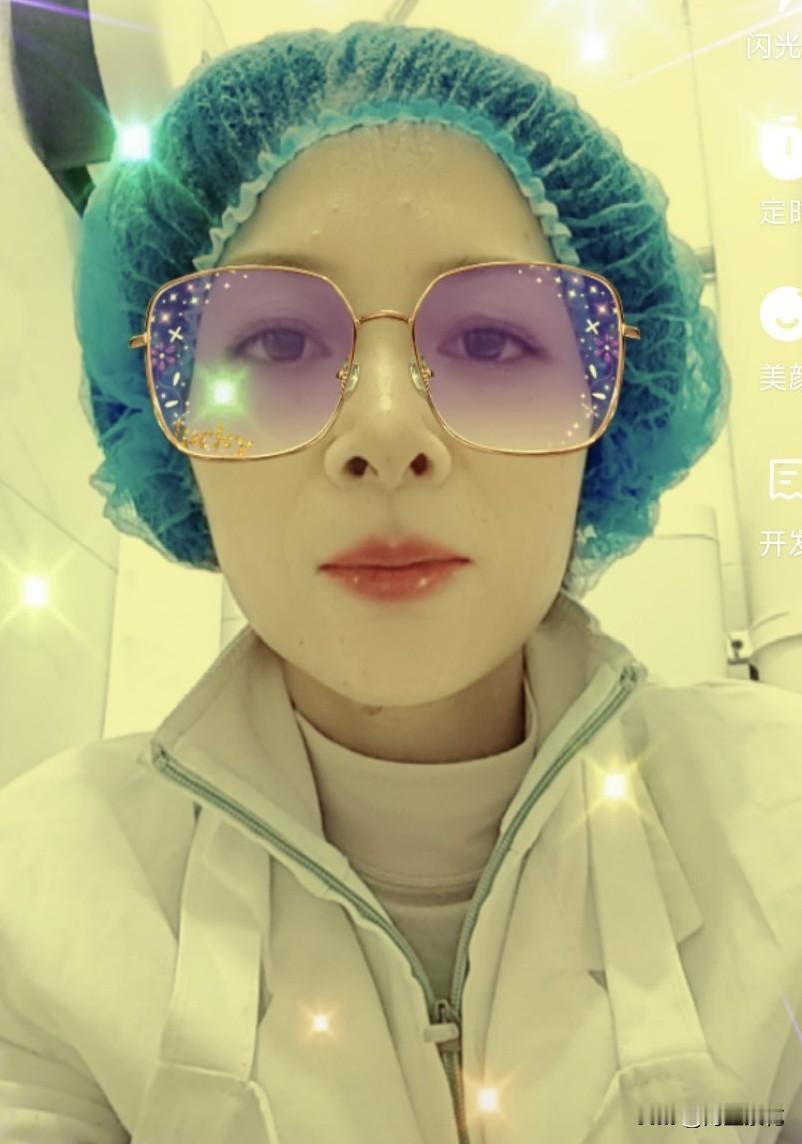 自从上次去探望老妹后，我决定以后一定要好好爱自己。老妹是个特别勤快的人，从小就