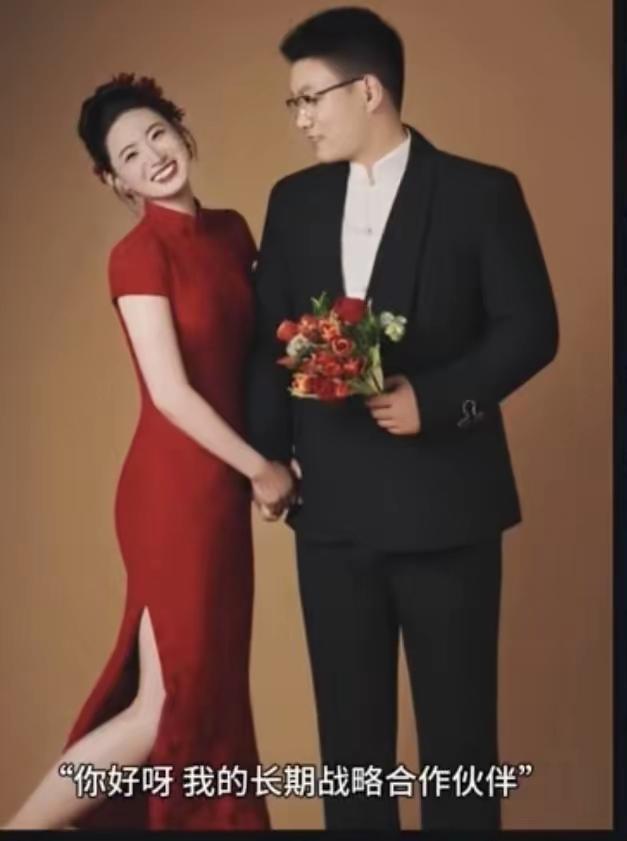 万万没想到，国乒教练组扎堆赶在近期补办喜事！孙颖莎的专属体能教练翔哥正式官宣成婚