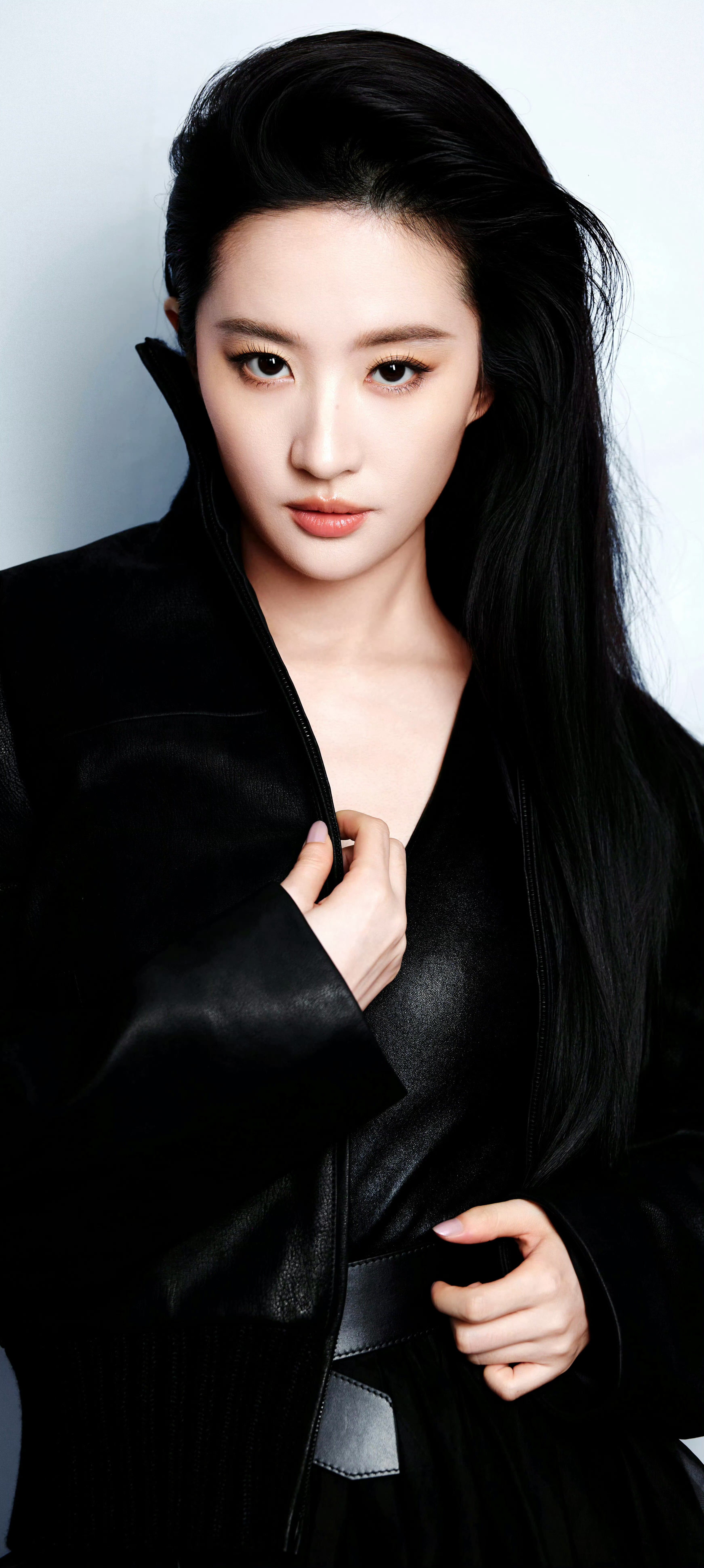 神仙姐姐刘亦菲居然也有这么性感的一面！