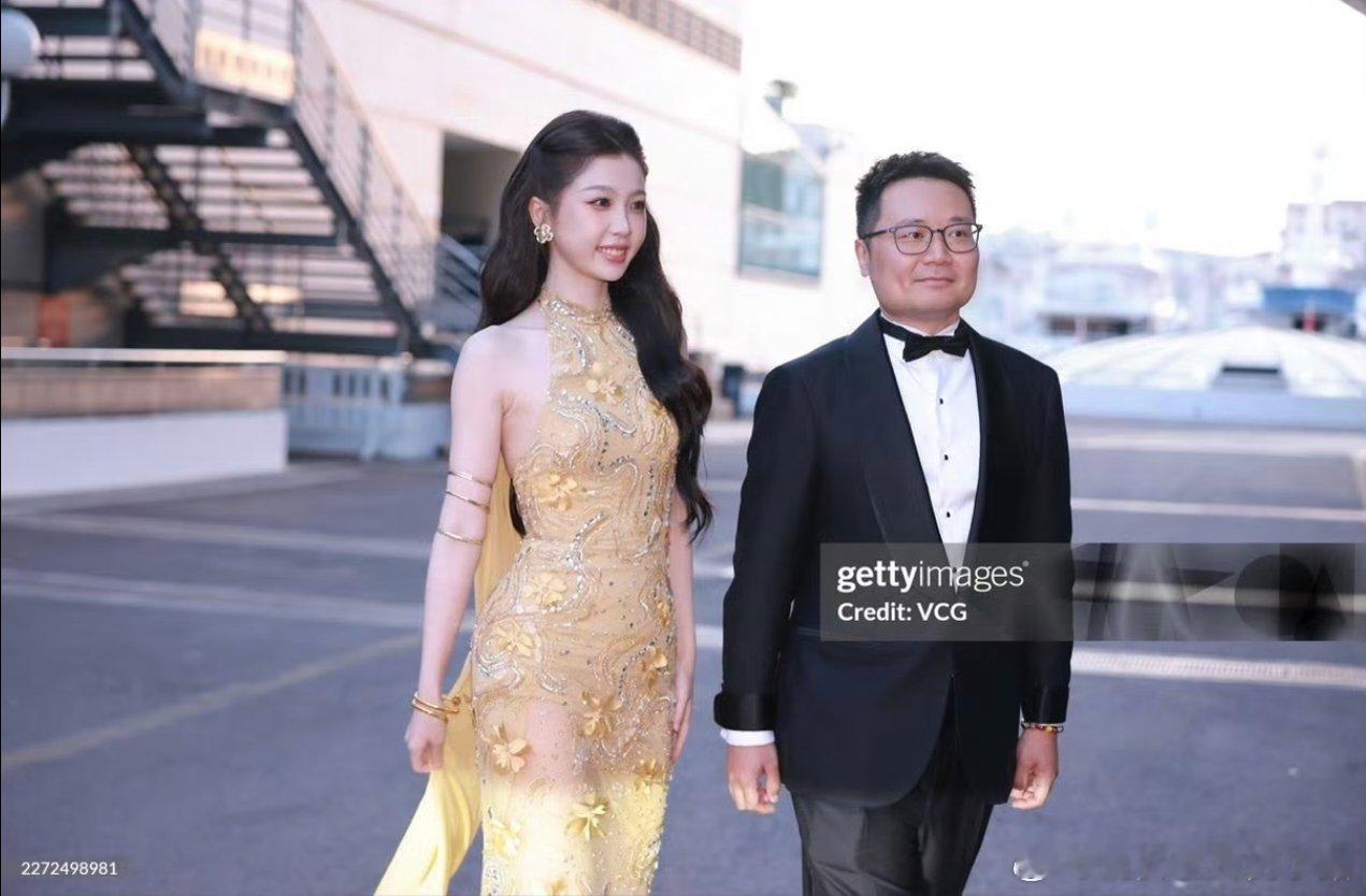 虞书欣戛纳红毯G社生图