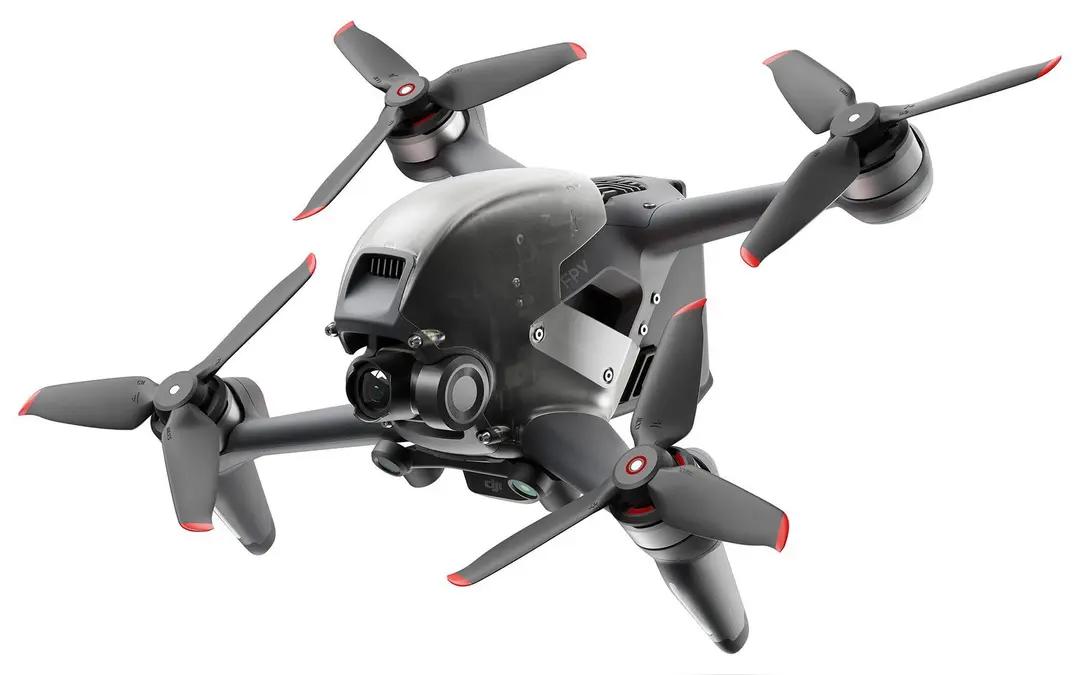 美国阴险毒辣！据新华社北京12月23日消息，美国将中国大疆无人机列入"受管制清