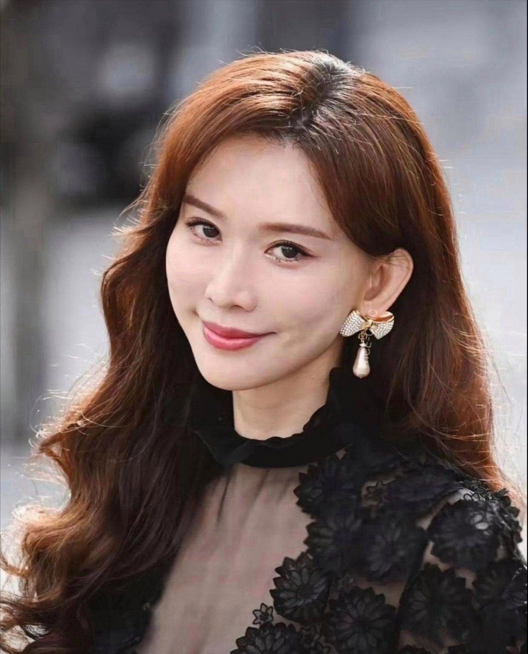 林志玲39岁时，冻了9颗卵子。42岁时，冻了6颗卵子。45岁结婚时，发现无法自然