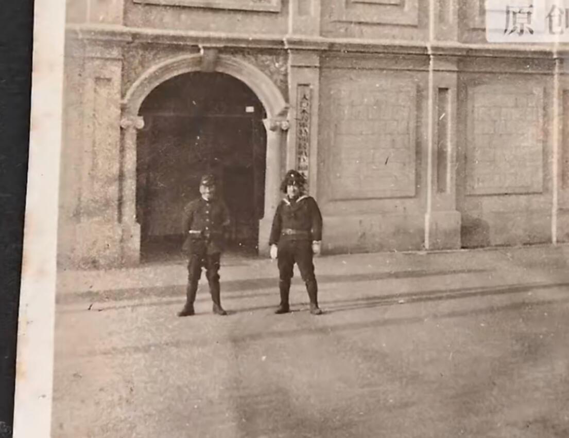最近，常州大学公布了一批新的老照片，是88年前南京大屠杀时期日本海军留下的罪证。