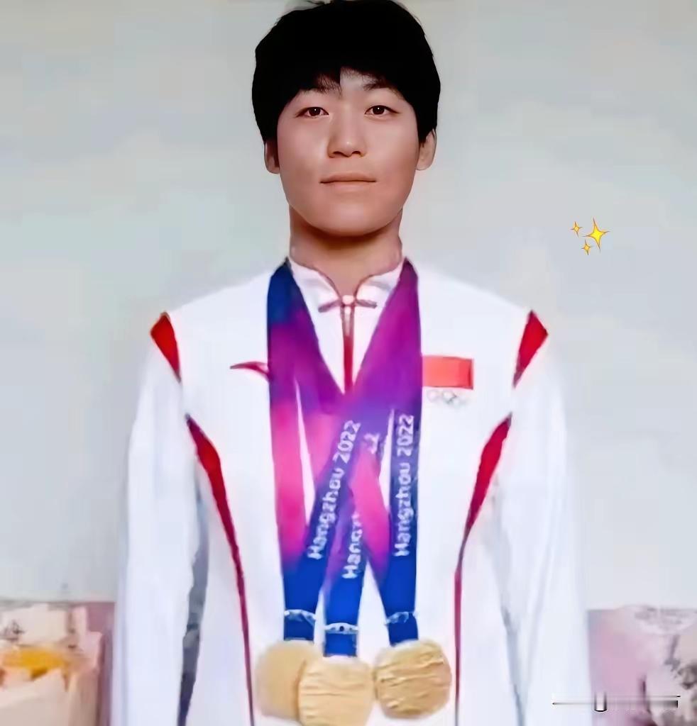 云南那边的盖子终于还是被掀翻了范某文停职。调动督导组。这阵仗，说明事情