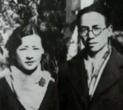 🌞1920年，徐志摩被迫把妻子接到身边，他不喜欢妻子，却每晚都要同房，不久
