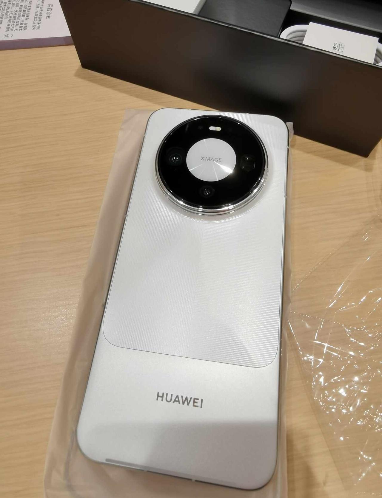 华为mate90pro拿到，江苏补贴10%最早mate10内存64实在不够换