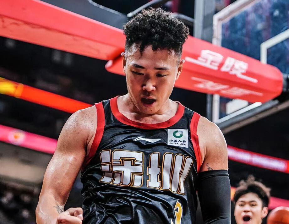 CBA近5年常规赛MVP都有谁？1、21-22胡金秋（广厦）2、22-