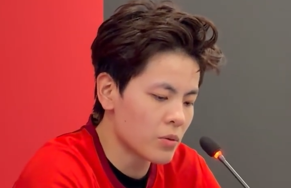杨舒予: 球队防守有很大不同, 打起来觉得自己没那么单薄