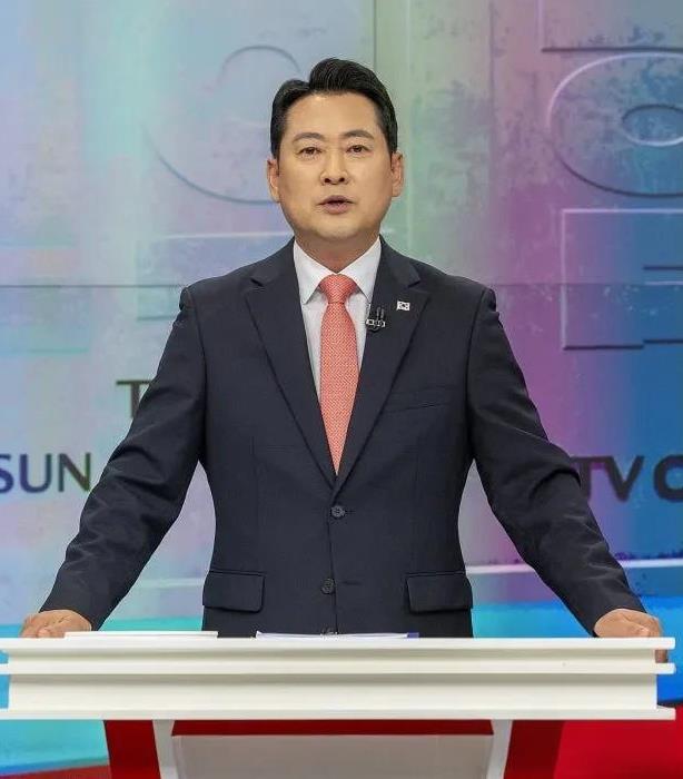 【韩国最大的在野党炮轰“李在明-特朗普会晤”为历代级外交惨案】据韩媒《戴利安》报
