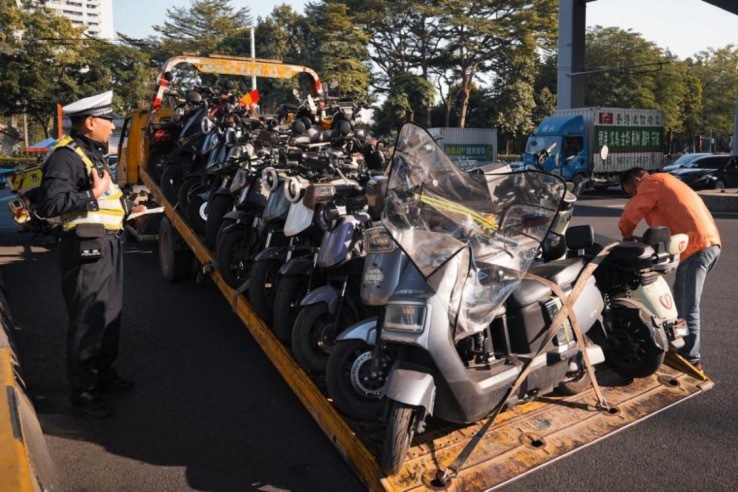 【#广州扣留无牌电动自行车超13万辆#！部署803套抓拍设备】4月13日，南都N