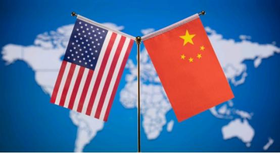氛围非常的诡异！在我们实施西方世界口中所谓迄今为止最严格出口管制措施之后，一个非