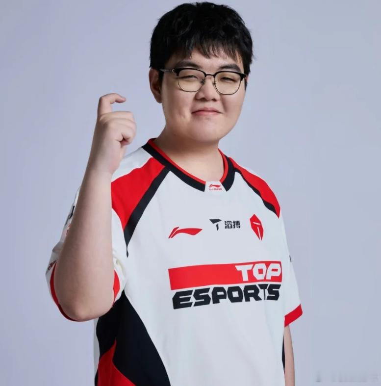 369重回首发，你对于TES世界赛成绩预期是？Knight问369怎么打Zeus