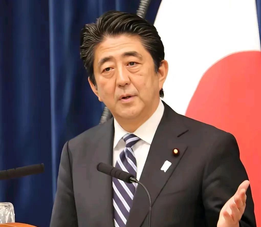 石破茂确实不能小看，能想到安排安倍晋三的遗孀安倍昭慧，5月29日去俄罗斯找普京打