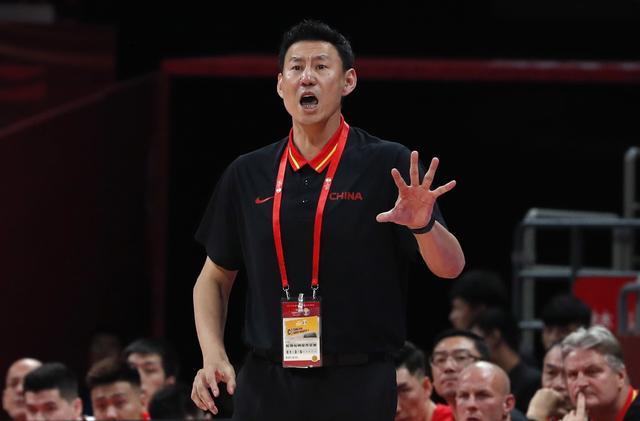 李楠不是空降北汽男篮，而是顺位拾起CBA内最吸睛，最受关注度之豪门，北汽男篮主教